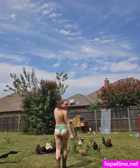 Tattedskinnymomma01 OnlyFans Thumbnail #SyMh2tGgbU
