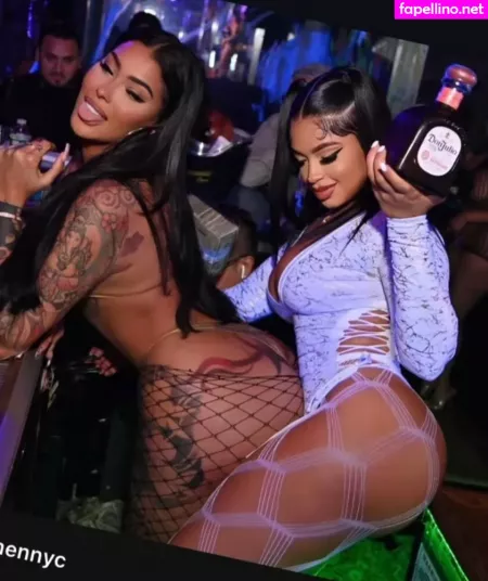 Tattedupholly OnlyFans Thumbnail #Du3S4dpbEt