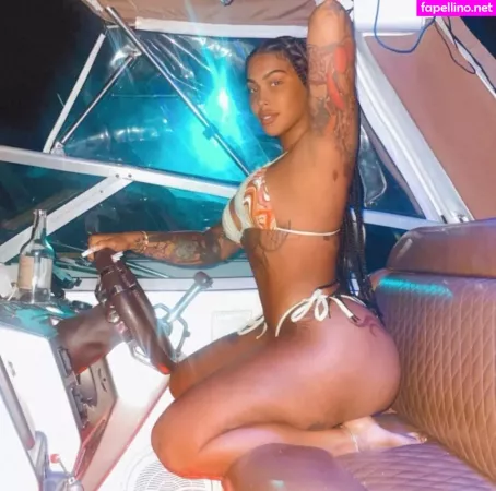 Tattedupholly OnlyFans Thumbnail #ZRdRmfhovk