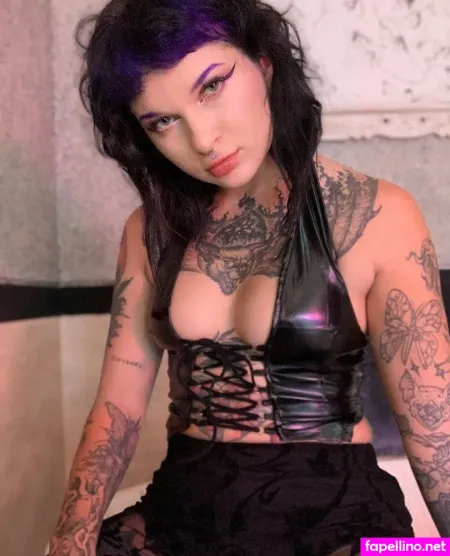 Tattoo Alice OnlyFans Thumbnail #TdDK3r5AGJ