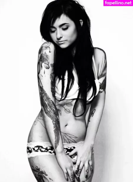 Tattoo Artists OnlyFans Thumbnail #syo0UmI0Nu