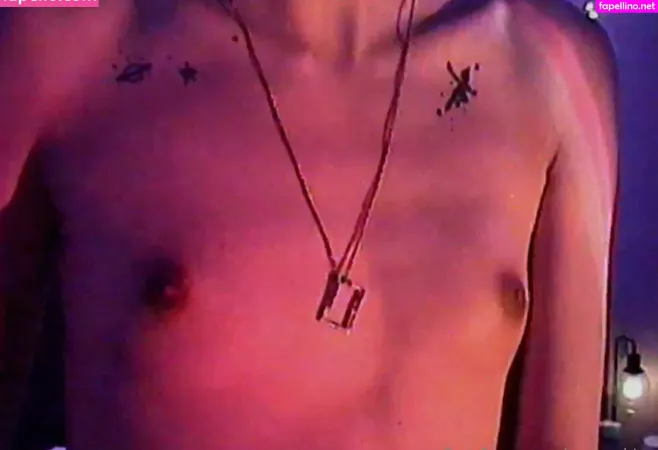 Tattoo Kiss OnlyFans Thumbnail #2nYsOLlvqv
