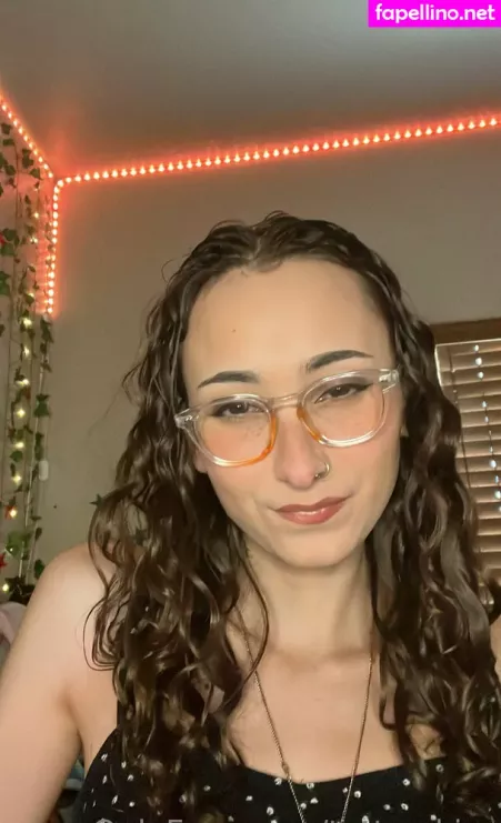 Tattoo Kiss OnlyFans Thumbnail #POu4WPQOFe