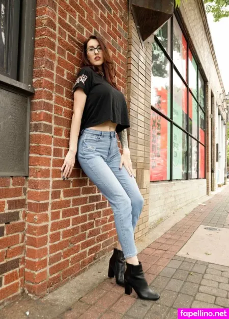 Tattooed Babe02 OnlyFans Thumbnail #0qFPsnFBT3