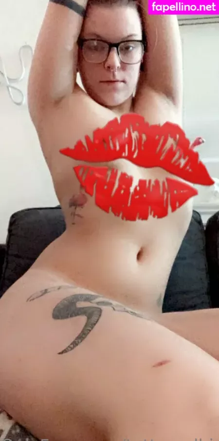 Tattooedbiatchfree OnlyFans Thumbnail #IDnHeJ0wtb