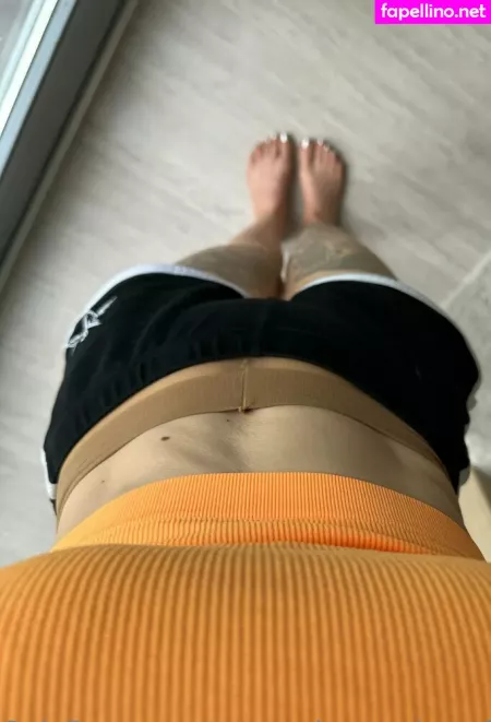 Tattoos Legs Nylons Free 1 OnlyFans Thumbnail #vgP51Zk6u2