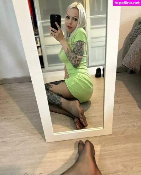 Tattoos Legs Nylons OnlyFans Thumbnail #E4HCaulcsy