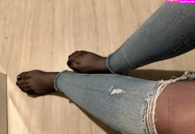 Tattoos Legs Nylons OnlyFans Thumbnail #nQraF1j30W