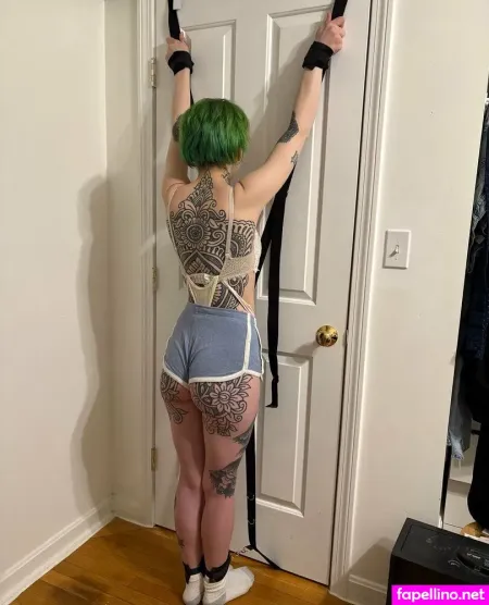Tattoosandwedgies OnlyFans Thumbnail #d8p6cmMNEk