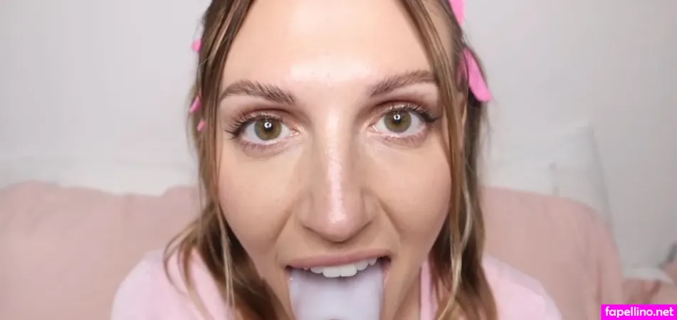 Tatum Christine 3 OnlyFans Thumbnail #I05QP3WsXJ