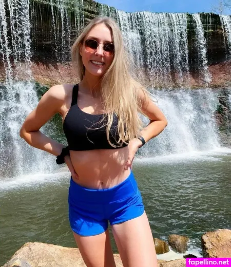 Tatum Tholen OnlyFans Thumbnail #uduJIa9rr3