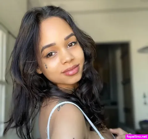 Tauana Muniz Main Profile Photo