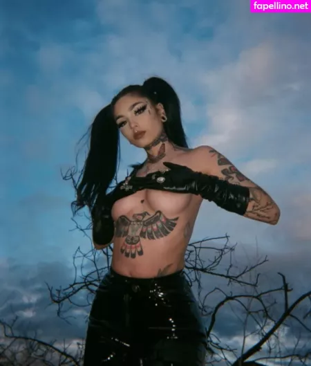 Tay W OnlyFans Thumbnail #0fjAaOF7QJ