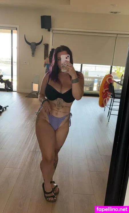 Taya 524 OnlyFans Thumbnail #63Xxwv7v2A