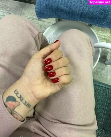 Taya Bliss OnlyFans Thumbnail #tTN5H9PlrQ