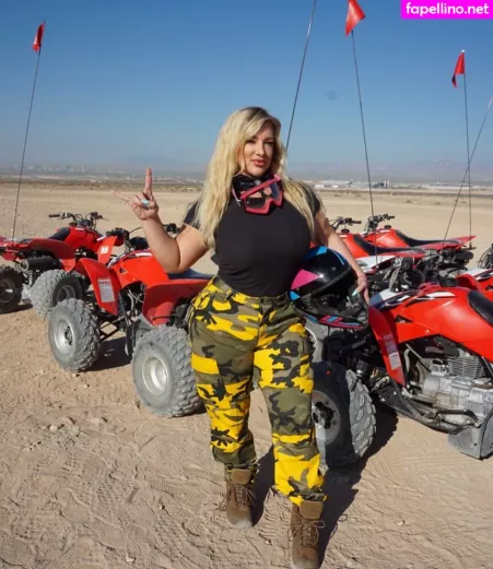 Taya Christian OnlyFans Thumbnail #yzKmZQAqNP