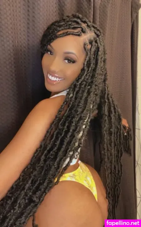 Taybaebe OnlyFans Thumbnail #uACwbeq5Rj