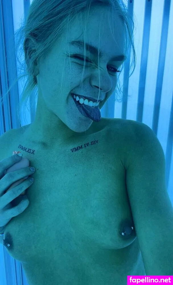 Princesstae5, soycdanireyes, taybabyx, tayicyxp, tooturnttae Nude Leaked OnlyFans Photo #dAIf4iEjz2