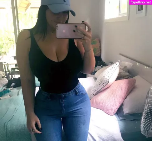 Tayla Cooper OnlyFans Thumbnail #KGd9kWaroX