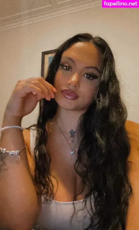 Taylaraywhite OnlyFans Thumbnail #UNFkJnv16q