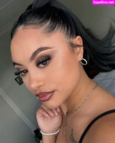Taylaraywhite OnlyFans Thumbnail #vIyA0xjgOO