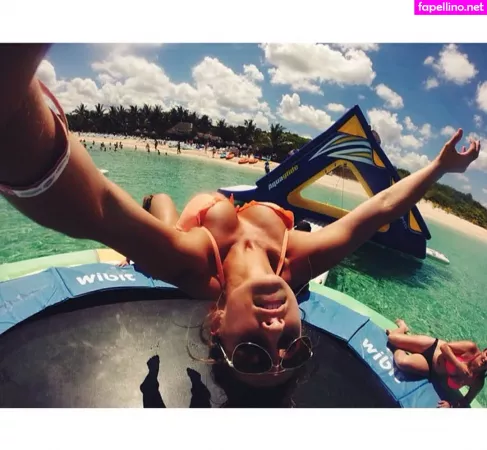 Taylor Altom OnlyFans Thumbnail #daM80Tcq6e