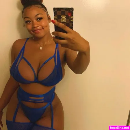 Taylor Banner OnlyFans Thumbnail #kPeBUQOLQn