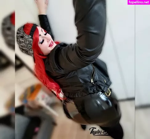 Taylor Burton OnlyFans Thumbnail #zX0kvhv5Cz