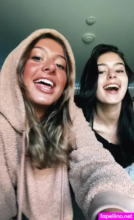Taylor Frisana OnlyFans Thumbnail #t7uclE6BHL