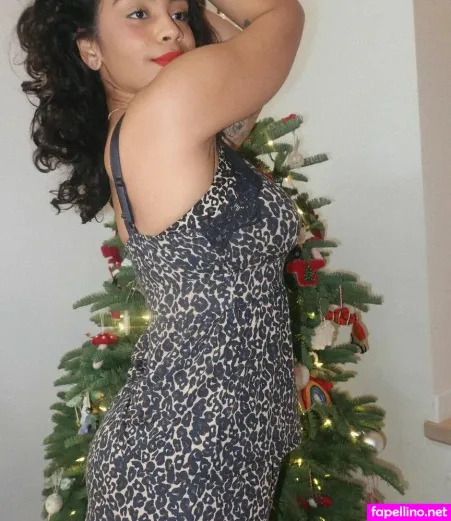 Taylor Giavasis OnlyFans Thumbnail #pUHke2NqBg