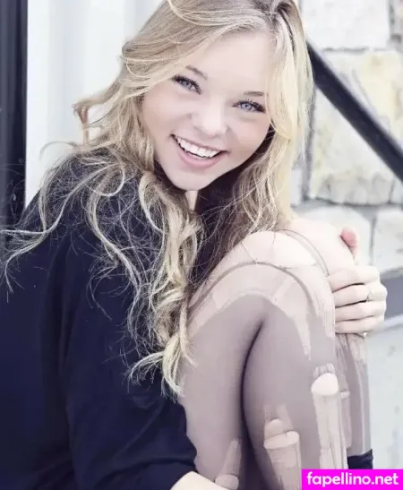 Taylor Hickson OnlyFans Thumbnail #HvnlWnFS4D