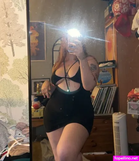 Taylor Hutchings OnlyFans Thumbnail #3gAd3DTdqb