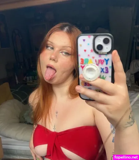 Taylor Hutchings OnlyFans Thumbnail #62RFnI7cG1