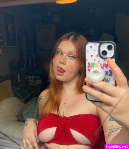 Taylor Hutchings OnlyFans Thumbnail #IMjEyuXJhQ