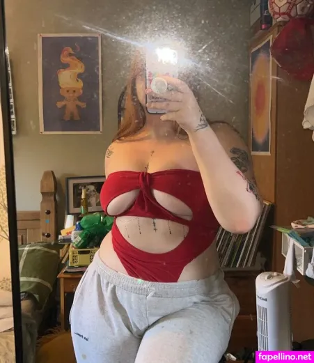 Taylor Hutchings OnlyFans Thumbnail #aqsif45tKK