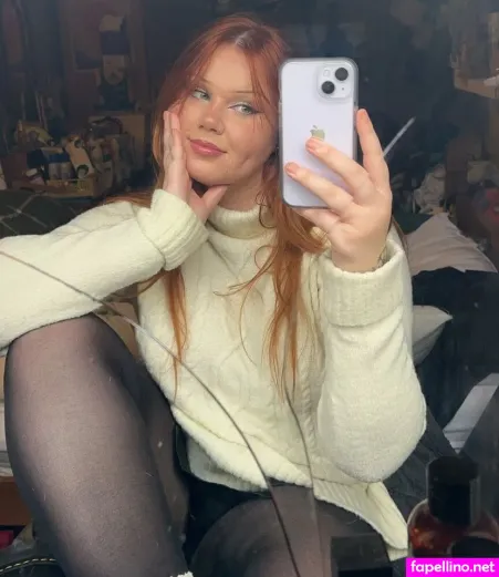 Taylor Hutchings OnlyFans Thumbnail #fGFIrM8sUy