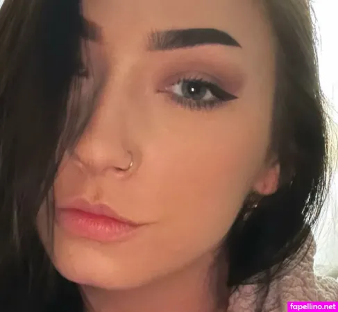 Taylor Kristine OnlyFans Thumbnail #ED2tmFx652