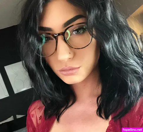 Taylor Kristine OnlyFans Thumbnail #O5Eyd3y03i