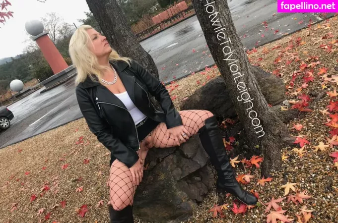 Taylor Leigh OnlyFans Thumbnail #IQNZcRemLn