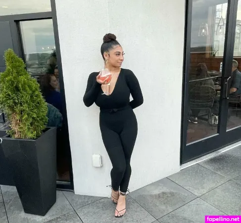 Taylor Loving OnlyFans Thumbnail #1J1YHsYifZ