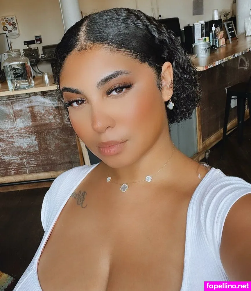 ficialtloving, officialtloving, tayloredlove, taylorloving Nude Leaked OnlyFans Photo #63l1pNHZzP