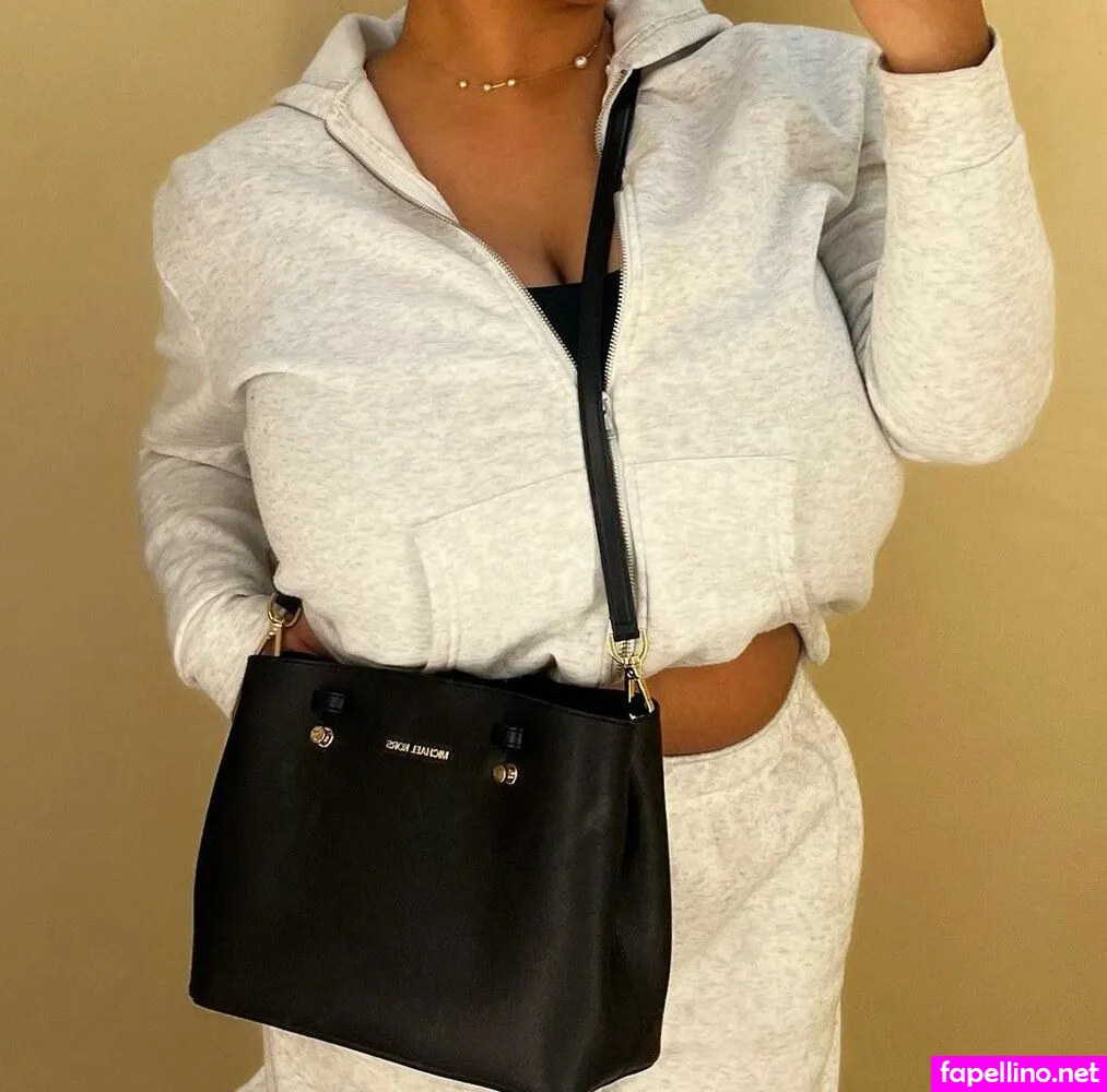 ficialtloving, officialtloving, tayloredlove, taylorloving Nude Leaked OnlyFans Photo #b58pl7IO8F