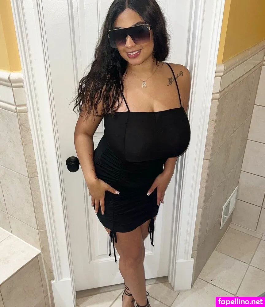 ficialtloving, officialtloving, tayloredlove, taylorloving Nude Leaked OnlyFans Photo #mLXlLaDKdT