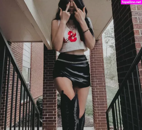 Taylor Miller OnlyFans Thumbnail #LGhJ3UJYrN