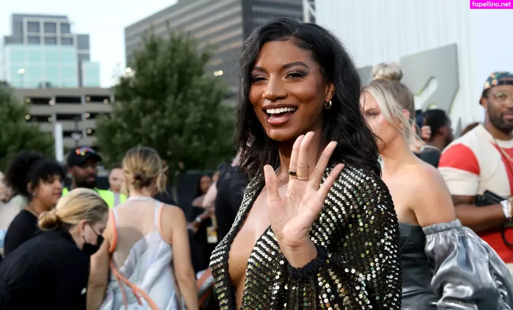 Taylor Rooks OnlyFans Thumbnail #41Mp46WG8m