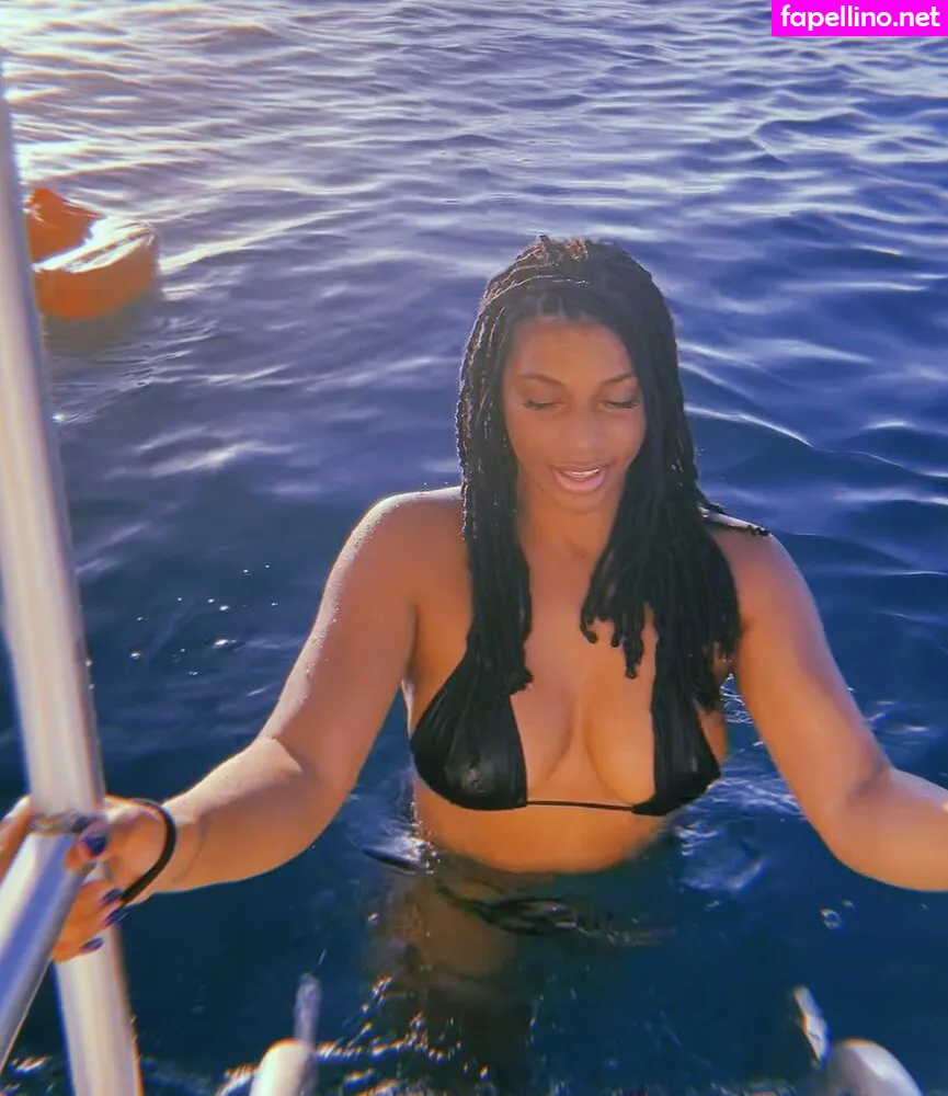 taylorrooks Nude Leaked OnlyFans Photo #QyAbMXyNZg