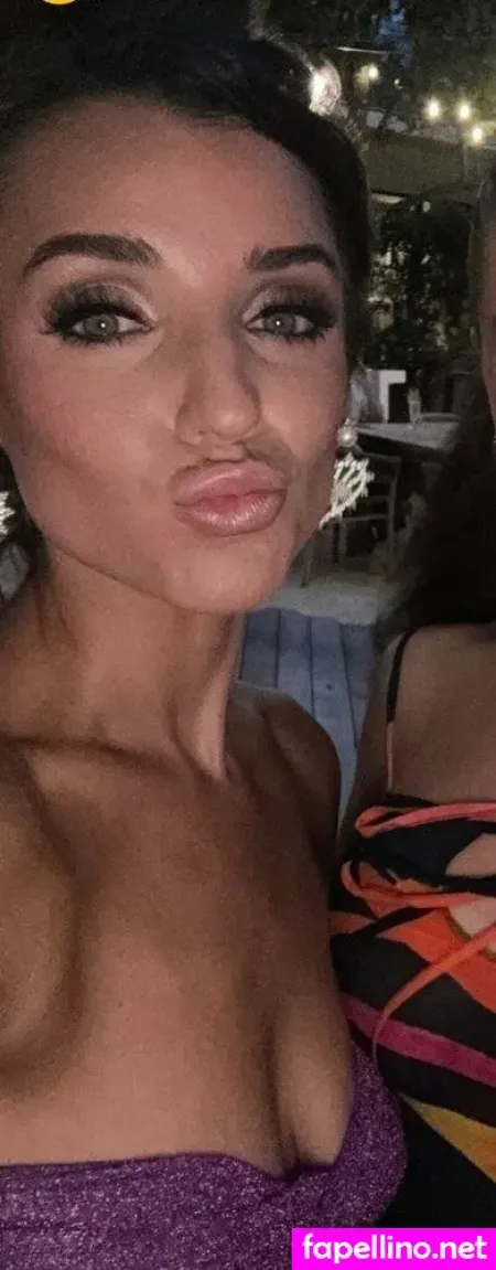 Taylor Stern OnlyFans Thumbnail #3inLCMYbDd