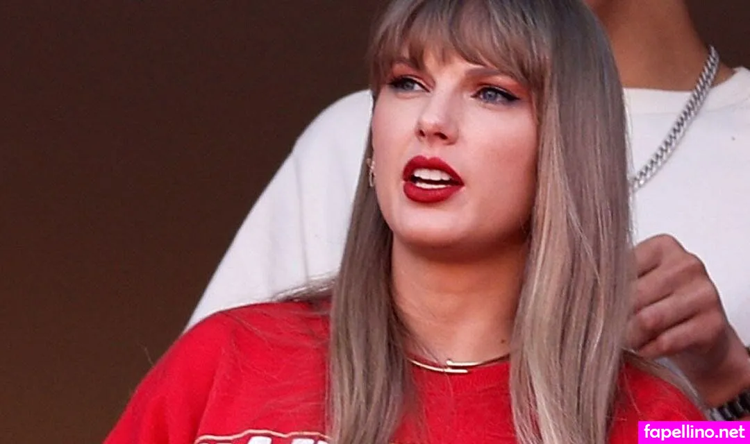 Taylor Swift AI Nude Leaked OnlyFans Photo #2l6ldGD3TN