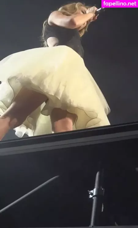 Taylor Swift OnlyFans Thumbnail #Pd8HSCOzmM