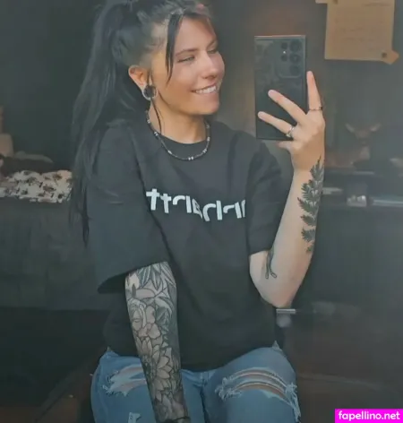 Taylor Tingley OnlyFans Thumbnail #RQKd7UdGXj